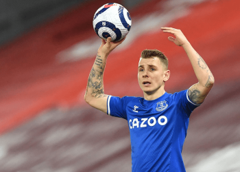 Kèo ném biên là gì