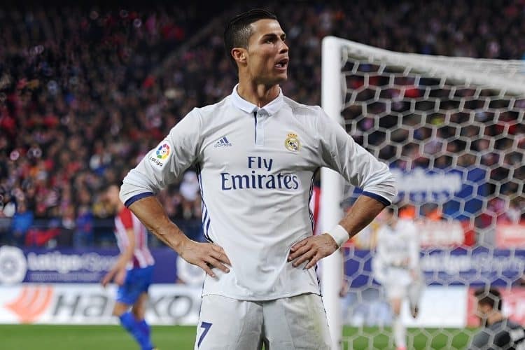 Ronaldo là danh thủ xuất sắc nhất lịch sử Real Madrid