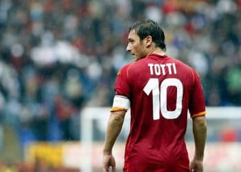 Francesco Totti là “chân sút” toàn năng của Italia