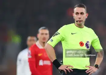 Bóng đá Anh rúng động với bê bối mới