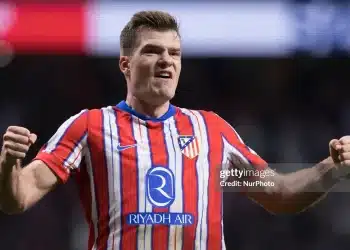 Sorloth giải cứu Atletico Madrid