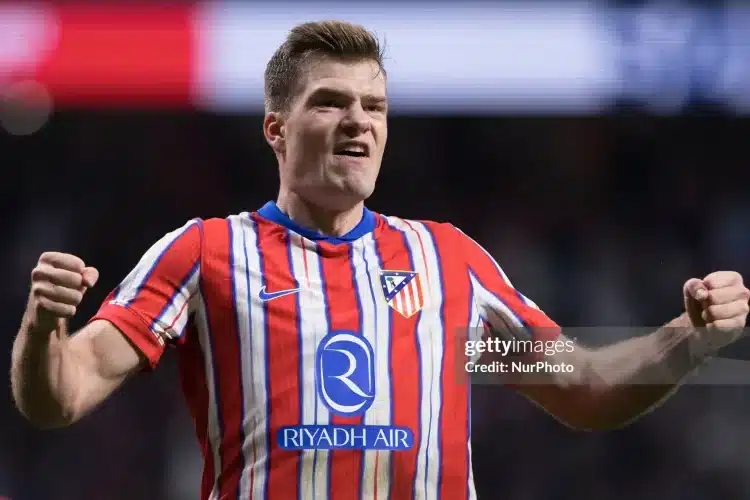 Sorloth giải cứu Atletico Madrid
