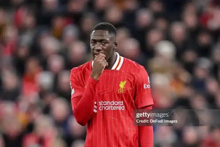 Hàng thủ Liverpool lâm nguy