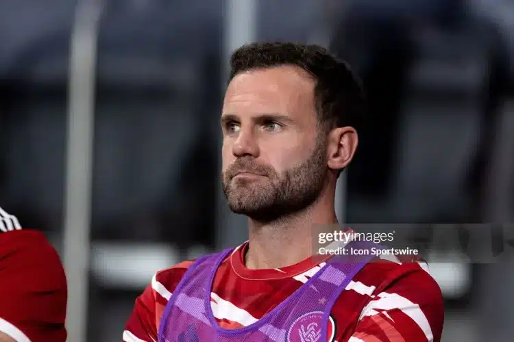 Mata tiếp bước Beckham tại MLS