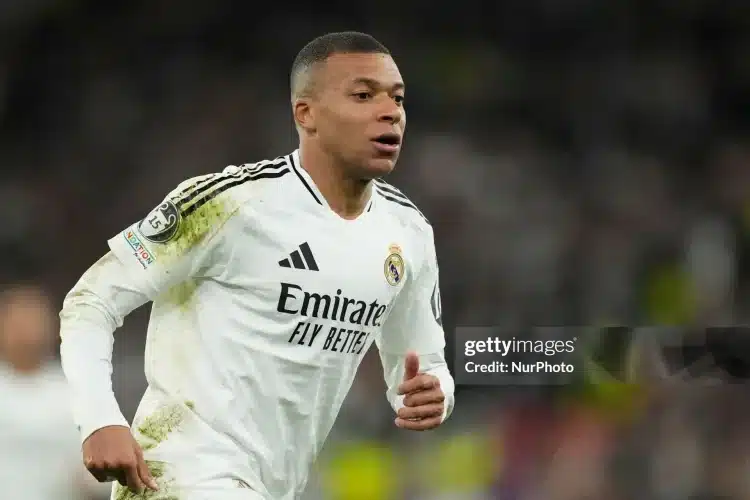 Mbappe gặp khủng hoảng tâm lý