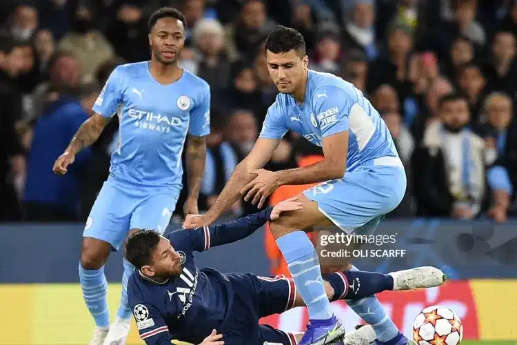 Rodri tán dương Messi