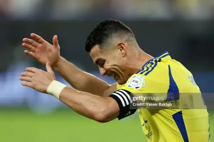 Al Nassr gục ngã trước tân binh