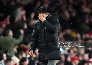 Amorim bực tức với Manchester United