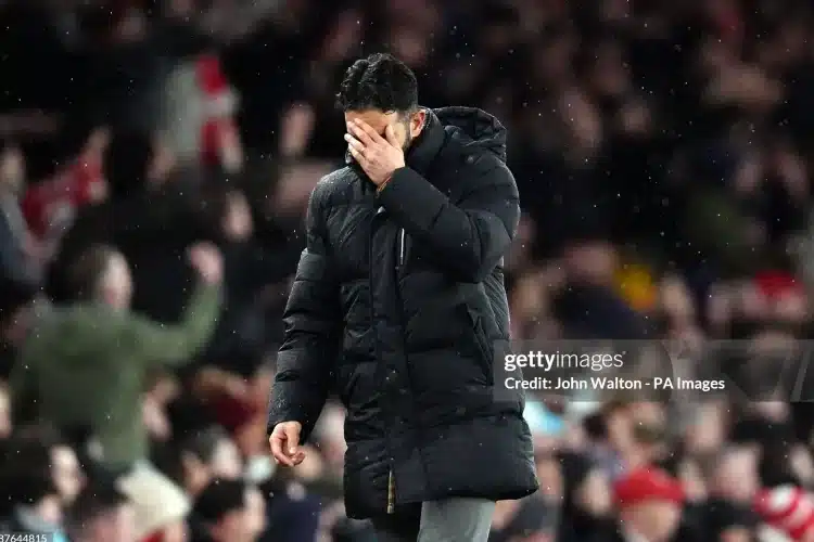 Amorim bực tức với Manchester United