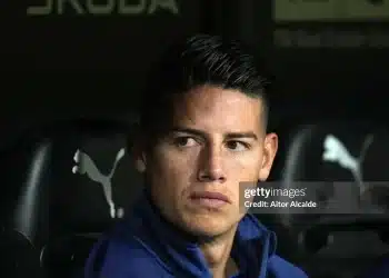 James Rodriguez sa sút khó tin