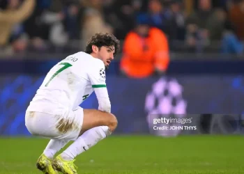 Ai cứu được chiếc thuyền đắm Sporting CP?