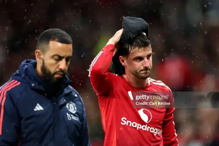 Manchester United mất bộn tiền vì Mason Mount