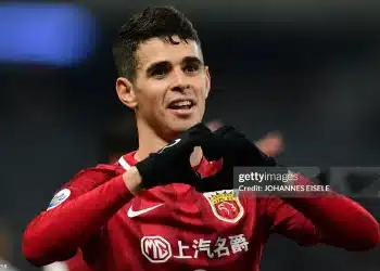 Oscar có bến đỗ mới