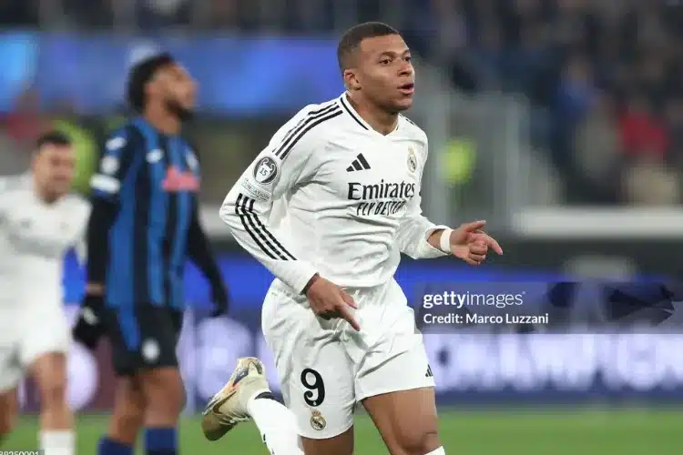 Mbappe hay cỡ nào so với Ronaldo trong mùa đầu tiên ở Real Madrid