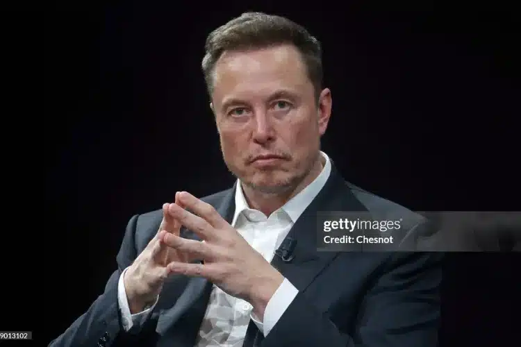 Elon Musk sẽ rót tiền vào Manchester United?