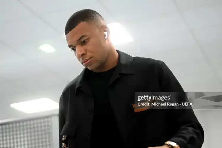 CLB được Mbappe đầu tư gặp khó khăn