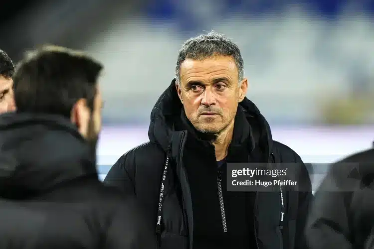 HLV Enrique có thể bị sa thải