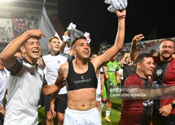 Chuyện phi thường của nhà vô địch Argentina