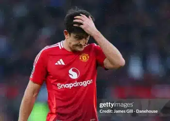 MU giữ hay mất Maguire?