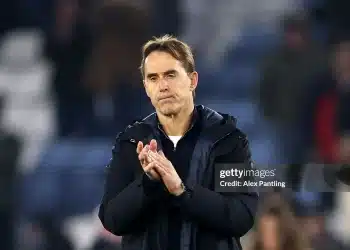 HLV Lopetegui chịu áp lực lớn