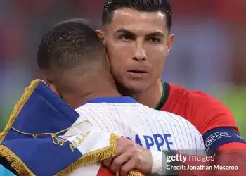 Mbappe mơ làm đồng đội Ronaldo