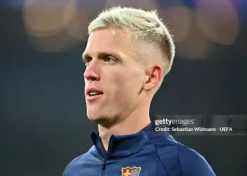 Barcelona vượt khó