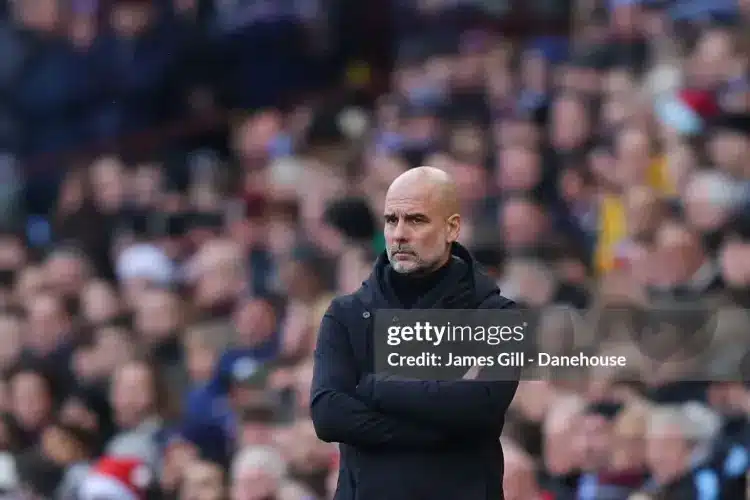 Man City lụn bại, Chelsea bay cao