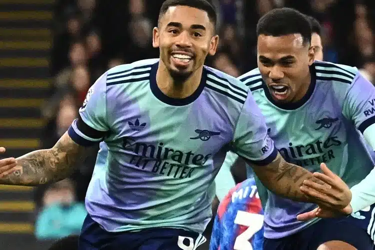 Arsenal nhấn chìm Crystal Palace, lập kỷ lục chưa từng có