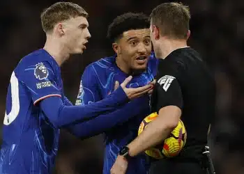 Fulham lội ngược dòng ngoạn mục trước Chelsea