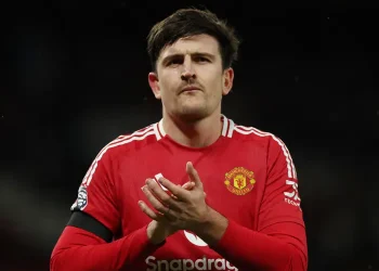 Maguire được HLV Amorim ca ngợi hết lời