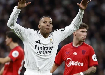 Mbappe thăng hoa, Valverde lập kỷ lục trong chiến thắng của Real