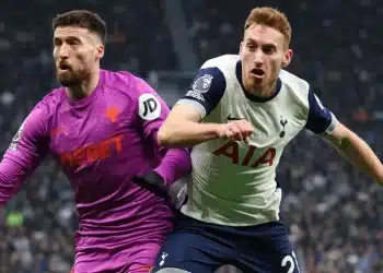 Tottenham chìm sâu trong khủng hoảng: Khoảnh khắc tấu hài và tương lai mờ mịt