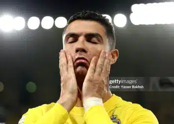 Hai CLB phũ phàng từ chối chiêu mộ Ronaldo