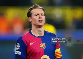 De Jong hé lộ tương lai