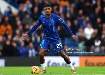 Trung vệ Chelsea nghỉ hết mùa