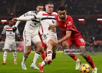 Ugarte gây ngỡ ngàng