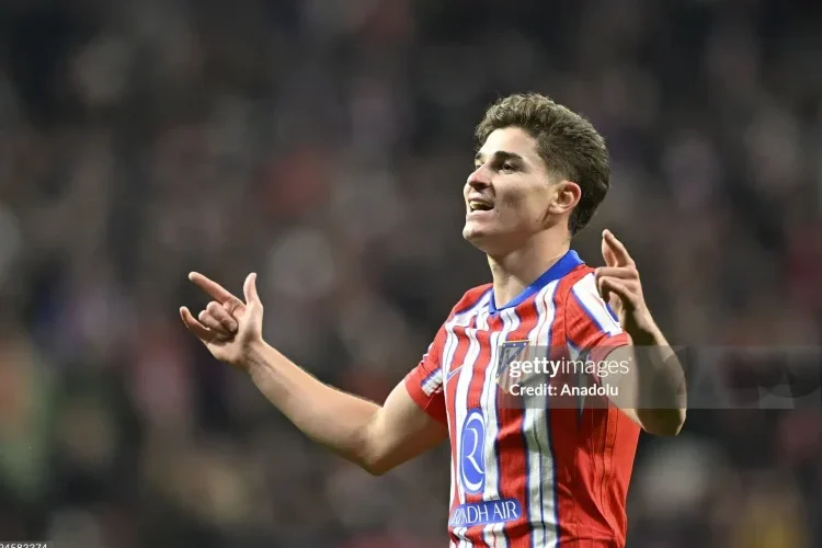 Bước ngoặt mới của Alvarez