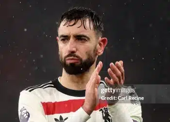 Fernandes bị gọi là cầu thủ gây thất vọng nhất mùa này