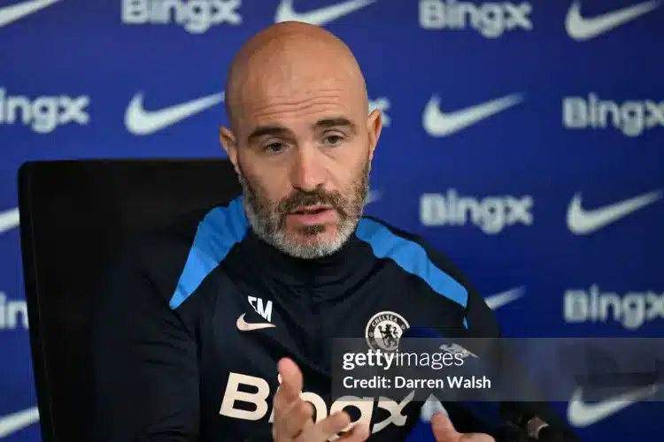 Chuyện gì đang xảy ra với Chelsea?