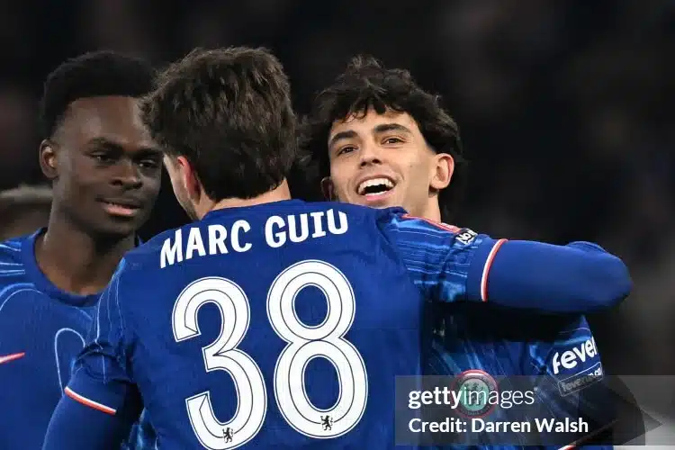 Felix mang tới cơn đau đầu cho Chelsea