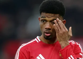 Sai lầm của Onana nhấn chìm MU