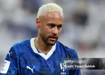 Neymar kiếm tiền khiến Ronaldo, Messi phải ngước nhìn