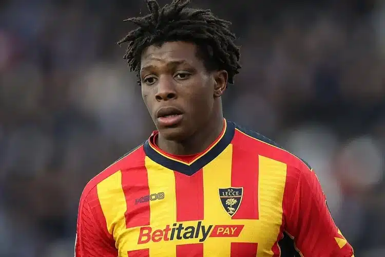 Manchester United tiếp tục bị Lecce từ chối trong thương vụ Patrick Dorgu