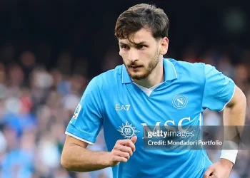 MU dùng chiêu độc để có ‘Messi Georgia’