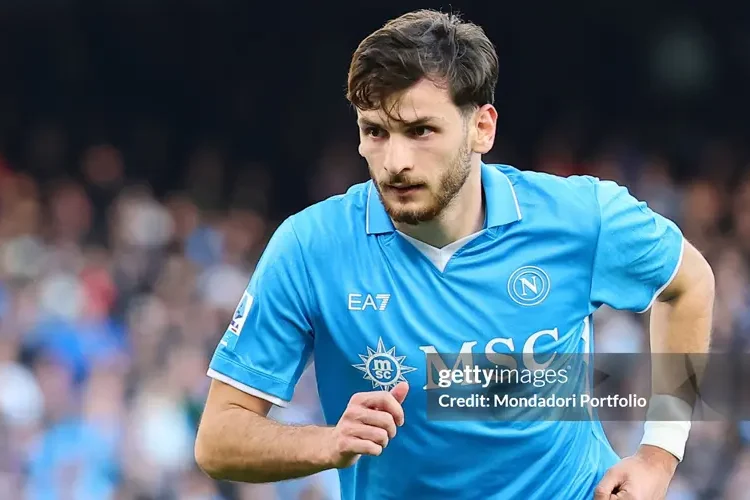 MU dùng chiêu độc để có ‘Messi Georgia’