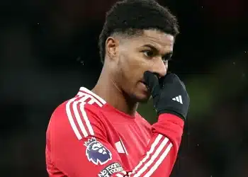 Rashford bác bỏ tin đồn rời MU