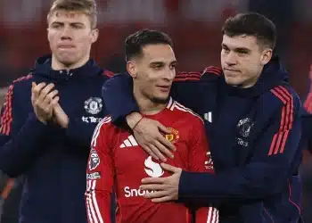 Sir Jim Ratcliffe ‘nóng mặt’ với 2 sao MU