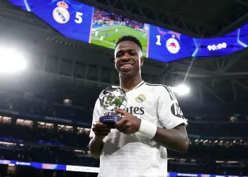 Vinicius đã vượt mốc 100 bàn thắng Real Madrid, chỉ kém Ronaldo 3 bàn