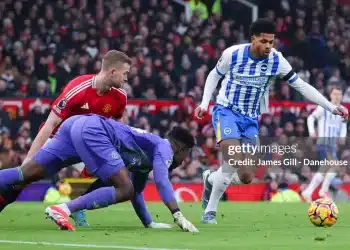 Onana quá tệ so với De Gea