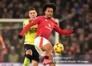 Rõ phán quyết dành cho Zirkzee sau màn ăn mừng phản cảm